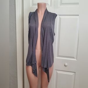 Cardigan sleeveless